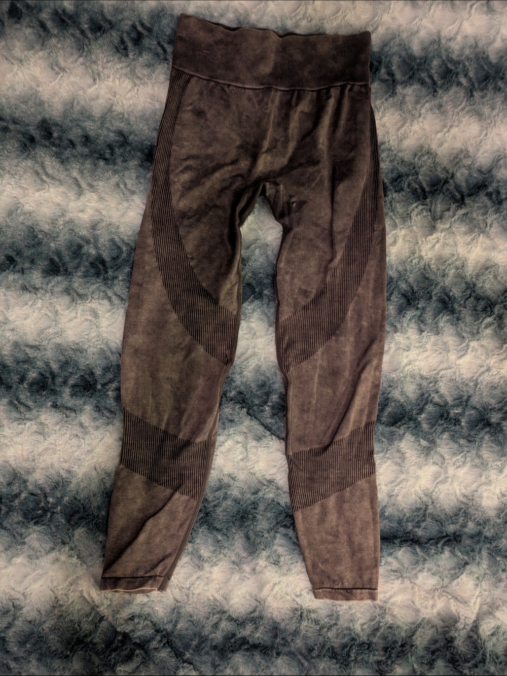 PINK Women's No Seam Performance Leggings- Charcoal Gray